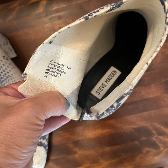 Steve Madden Jillian Women's Snake Print Ankle Block Heel Boots Zip Size 9.5 - Picture 8 of 12